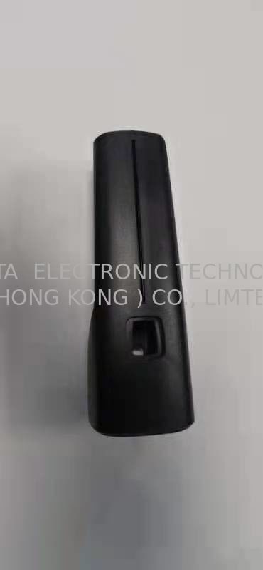 Otomotiv Kuyruk Lambası Plastik Enjeksiyon Kalıplama Çift Kafa CNC